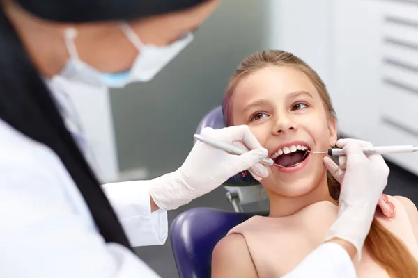 Pediatric dental assisting training at ASDA